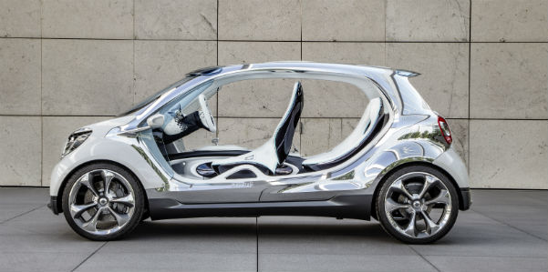 premiere-internazionale-smart-fourjoy-a-francoforte-iaa-pure-urban-joy-of-life-a-4-posti-smart_fourjoy_26
